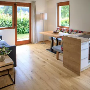 https://lauras-smart-apartment.soldenhotels.net