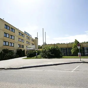 Lenas West Hotel Vienne