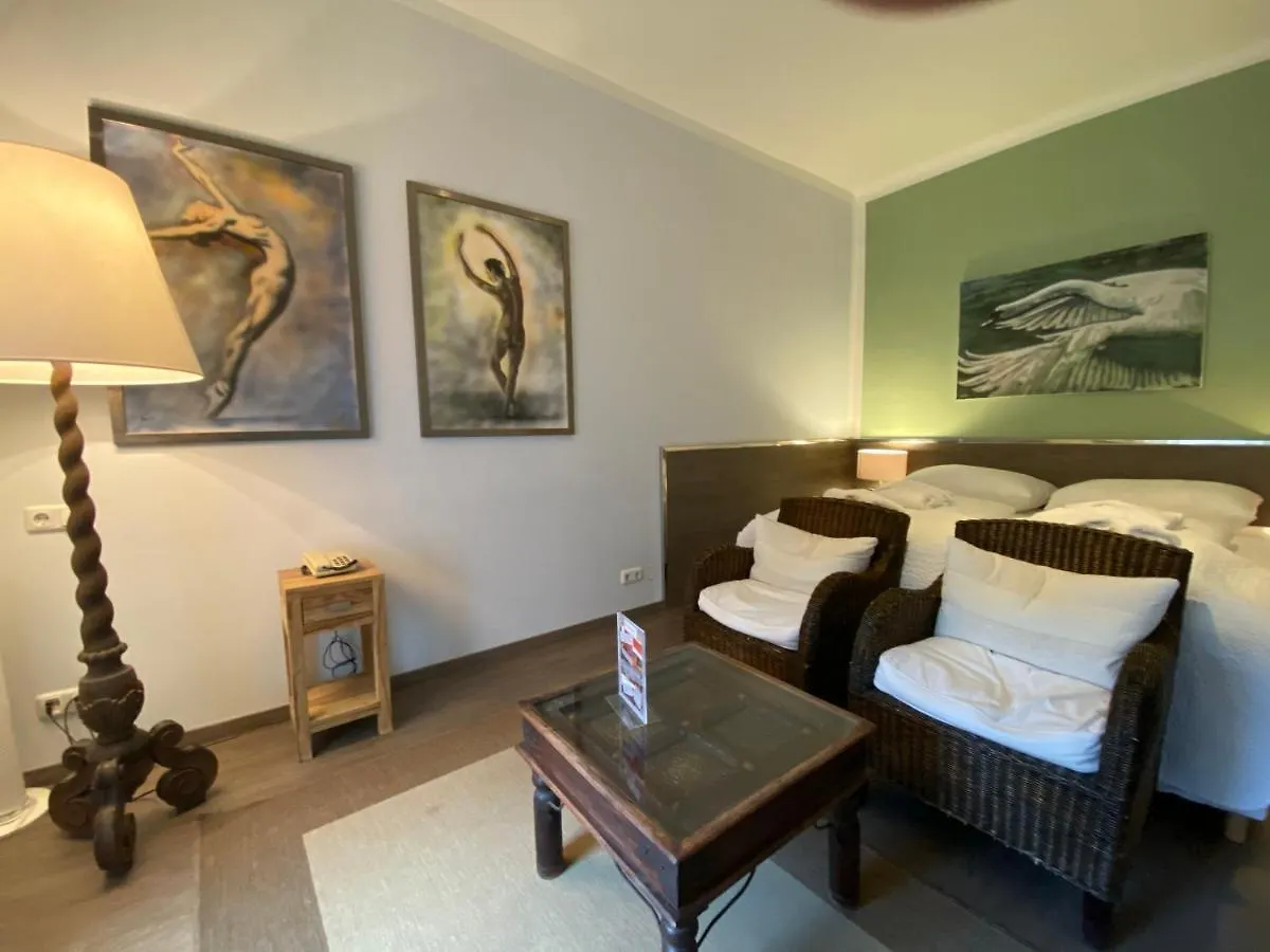 Bergland Hotel - Adults Only