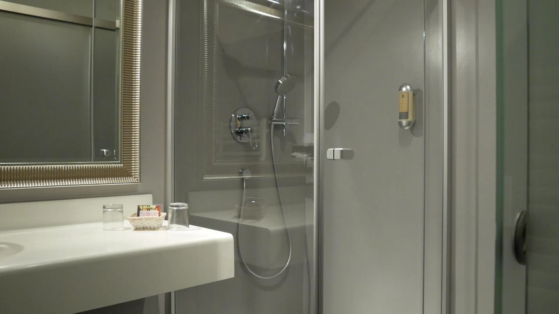 Bergland Hotel - Adults Only 3*, Salzburg