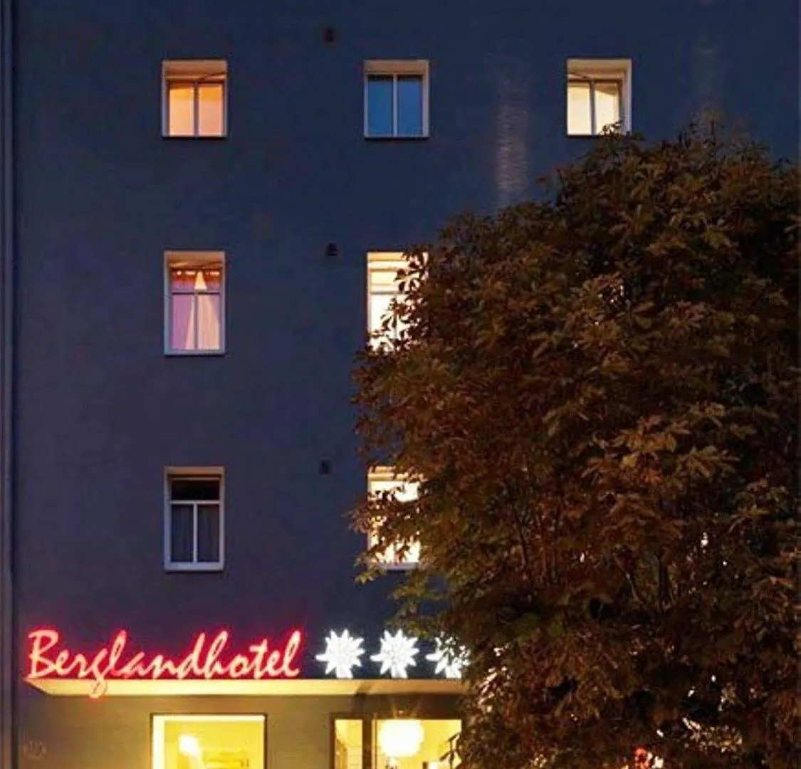 Bergland Hotel - Adults Only 3*, Salzburg