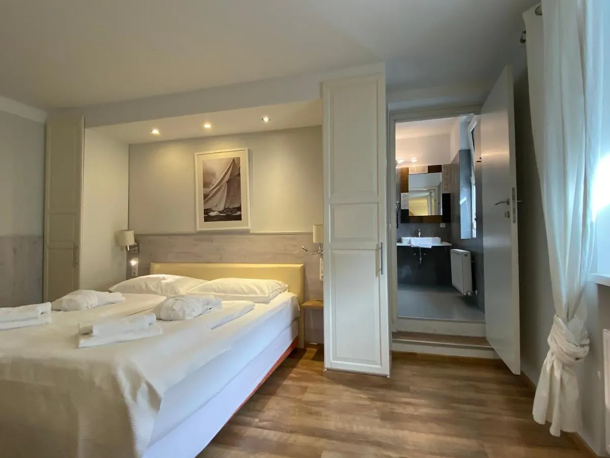 Bergland Hotel - Adults Only